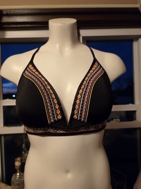 Shade & Shore Black Bikini Top with Multicolor Embroidered Trim